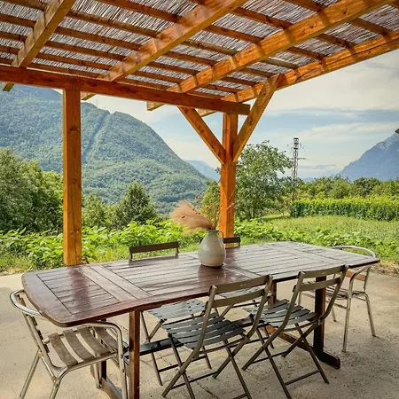 Holiday home Maisonnette Des Vignes Albertville